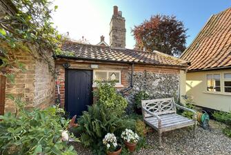 2Gig4NFTIEONat1L AHtHQ