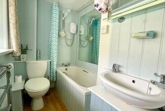 QW5M8qA3Eo357s6 Ul49ZzYRwtE