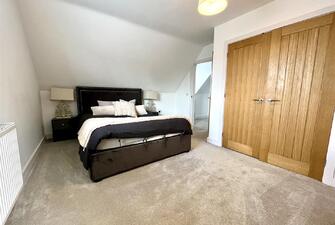 aMT gK5JrESF mQuwN0g4A