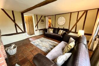 GD6Su CUekCXNmYuf5rpUg