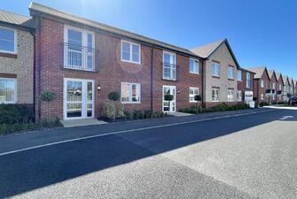 QApYNU3LeUyLtmsWPjGfaQ