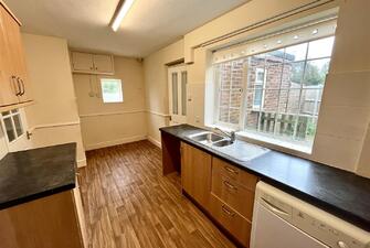 HMXkV4Yktk l0F1O4x18gg