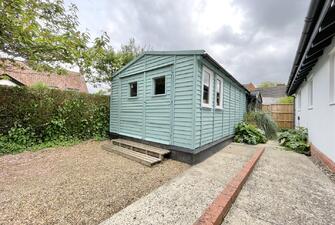 GQmG8z1A 0 xmckzWhIulg