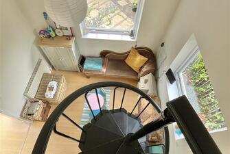 Qinj3JJDFkScHv9XTOZrsw