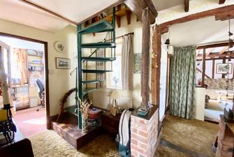 mXetcYEuXE x bvwZZyrAg