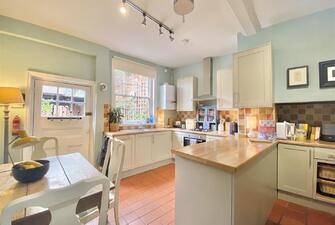 KuRe2u0LCEeFzuHGrb5WPQ