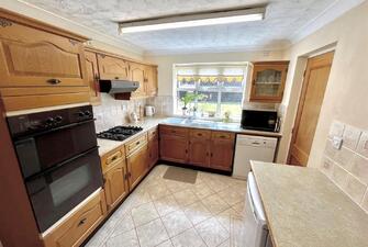 4HrjG xIa0K3YWme02VdIA