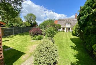 OhHFWHB7Uea82RVDOzz2g