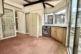 ad8ZojUDVk6 GwB FPhacg