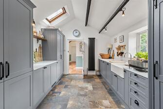 IkphmP6rpk2tRFZ5FbG 9A