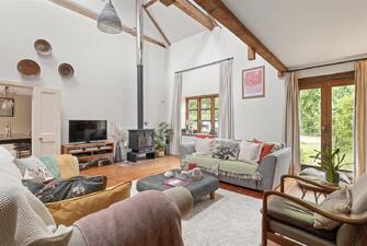 TqM5NWsF3EGM8sxuYfURVQ