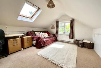 RNDfwITpekyF0EBTcUKhdg