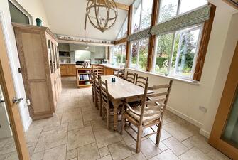 udllcyoY 0KUuIRRAdx9jQ