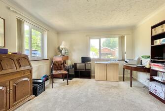 LapqpoU6EEy7T9QtJQv zA