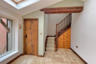 oghaDcOVGiWeLaGboaf1JLvF K4