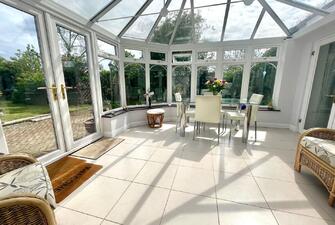 4YQ0n5qKD boZWC1CVp9oKpbcbE