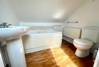 UJCcJFY0aqQIfYmPnxnOMfnLxA4