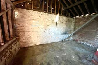 sjdNUKw 0F9M2GdCr8ThEMXBkAQ