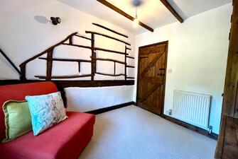 aRgQikLhuqdr2a6noT0pfiBAZRs