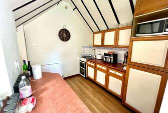 8KvbK74nPD1xcyTWDvXoW9OhM34