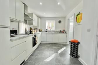 IC wTOXY0W1czjD mHZBg