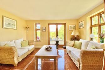 nF1ZTzz27E 7A8wtcaFmgg