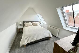 5E5dvepS50KkbnVYBdWaag