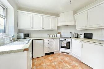 3mWMnfjigE qjEQXLU3o0A