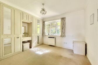 JDzanLOliE2rzoRkR2NAeg