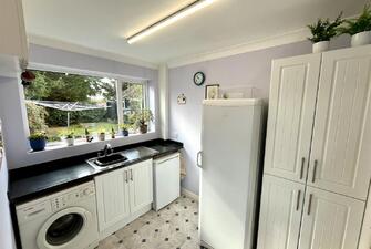 g99awREyl0Gs5aEja8st1w