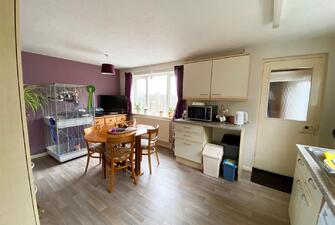 4dZ5t8 Mu0q5N2LBmu5Utw