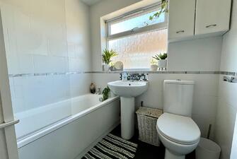 LqY3RQA0Dk2HKcanVOiLVA