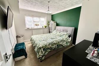 kEUwknEe EeYTVrSr9hNqQ