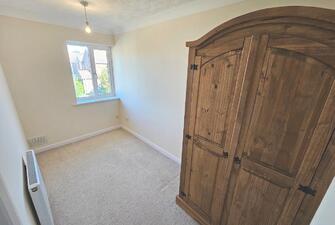 kIAnoK0B502TdELnczLLxg