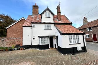 AKBMnD 0pk6Hie4 WuADCg