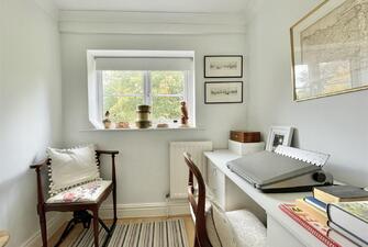 Gm7NDrw1wU6saIyTGOGm8A