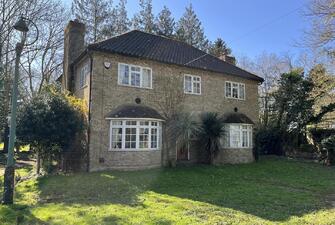 OFK67OZ2iEWWhWwp0a8Gzw