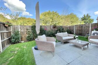 4SRIRJm XUOEVjkCJt3vmg