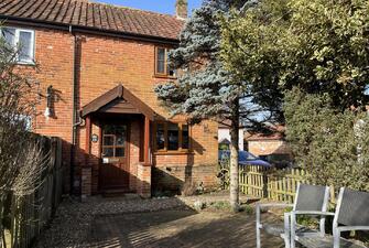 oHXAX1uqXU21hUIA7 jeQQ