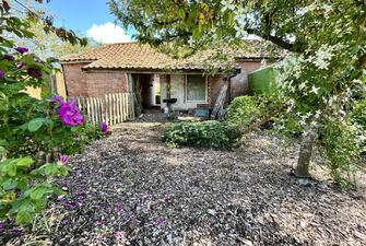 bq5BYbFAZ0ac7YSexQM6dg