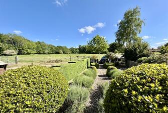 i2DK7BvPa0qMzMGhBBA Vg