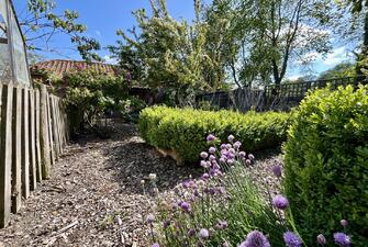 lODZ8I60E KaQN2YtlNQg