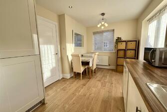 mzSKLpaUZUaZu wYs52Kyg