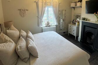 jXe7kQyyqEyrymv rx 1sA