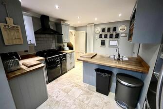 ku160YoyuE2VWofzoXcmkA