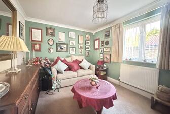 gtBT4y aikGf2DWqyH037w