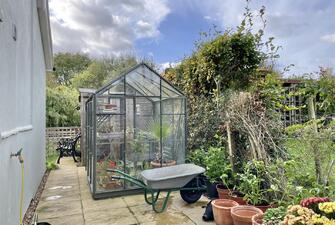 fic 5ZTZjUuUb8E2zFh7AA