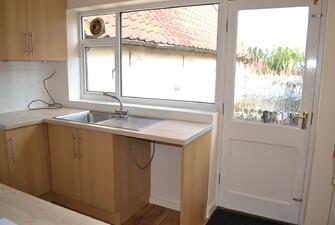 4bKbJ0qbkG QE03u2L6NA