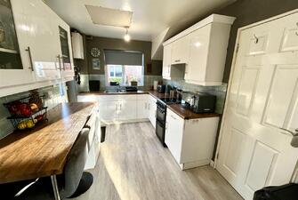 8sO8 ggwNEqm8lD 2cOukg