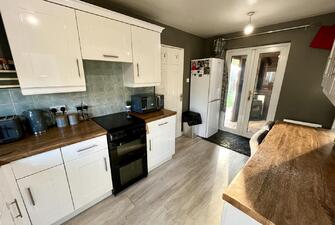 TuXYyPYSGEabqFibBLsilQ